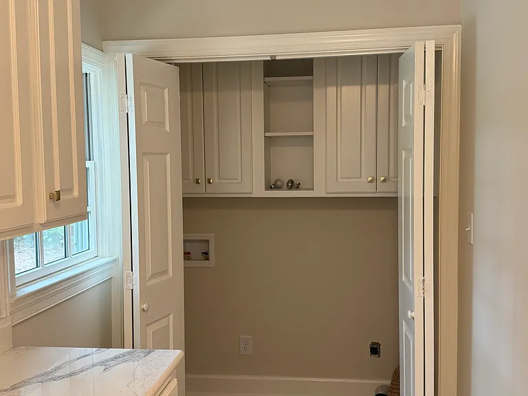 303 Ridge Rd NW — Photo 8