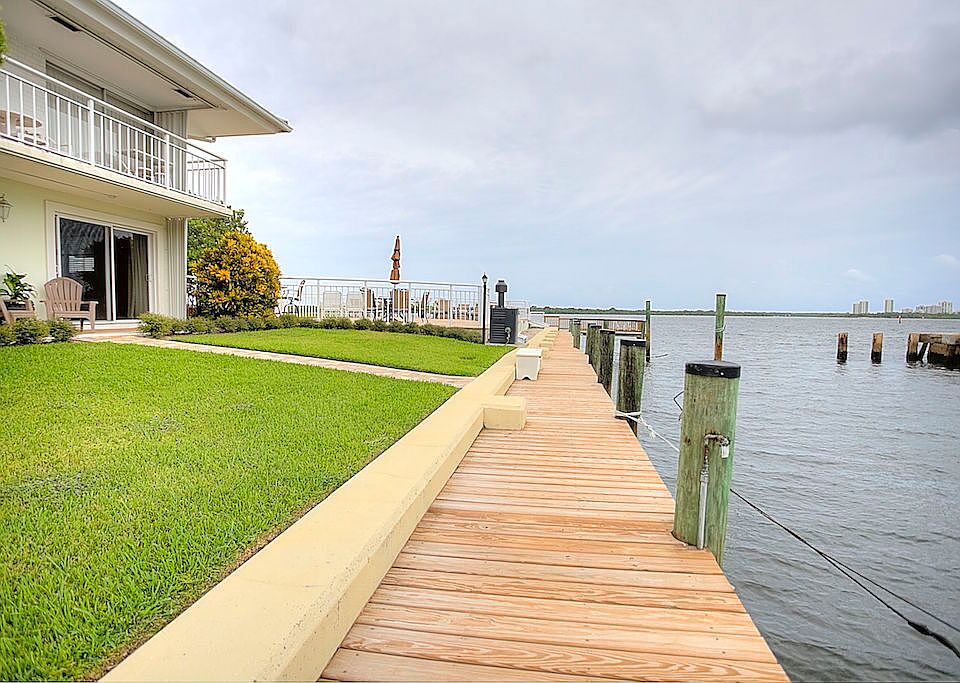 1st image of 68 Yacht Club Dr APT 12
