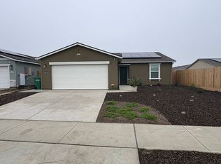 1167 Billingsley St, Hanford, CA 93230