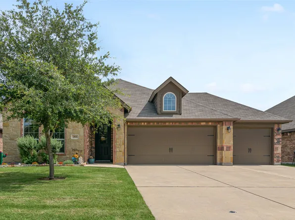 282 Pine Crest Dr, Justin, TX 76247