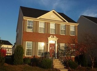 6037 Abernethy Ln, Gainesville, VA 20155