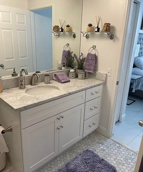 630 Sapodilla Ave #312 — Photo 7