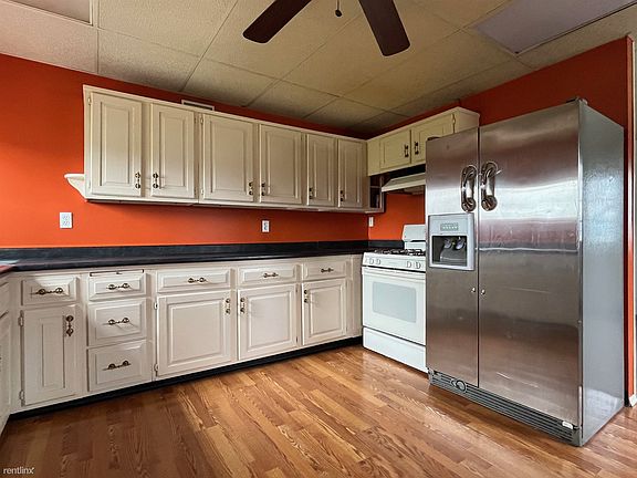 Kitchen - 2023-04-06T093046.223