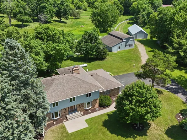 1350 County Road 92, Maple Plain, MN 55359