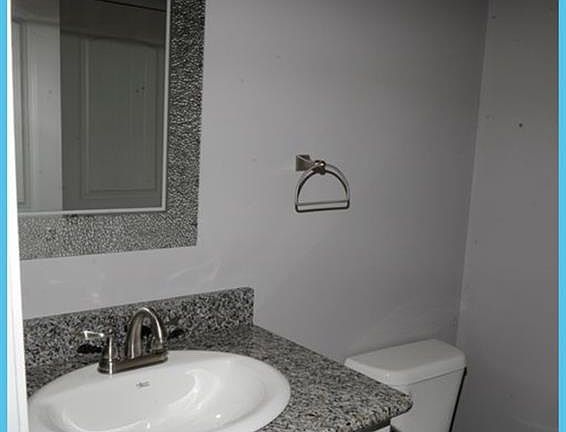 5th image of 109 Claiborne St Unit 10