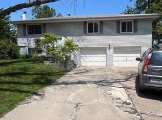 8603 Citta Cir, Bellevue, NE 68147