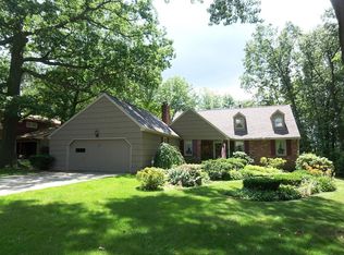 3540 McConnell Rd, Hermitage, PA 16148