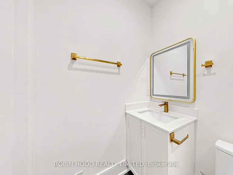 24 Callender St #3 — Photo 21