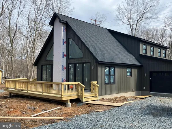 44 Kipling Ln, Albrightsville, PA 18210