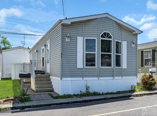 54 Freddie Ave, Avenel, NJ