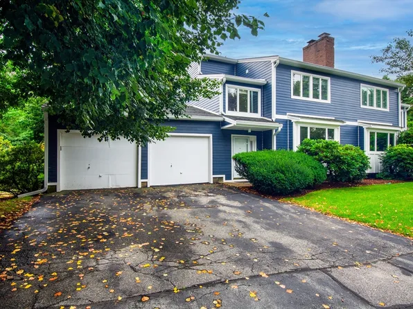 55 Edward Dr #55, Winchester, MA 01890