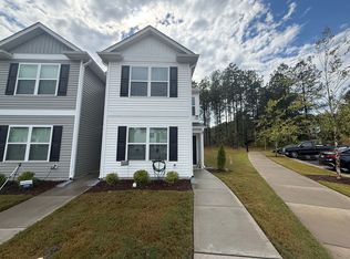 8621 Brixton Shay Dr, Raleigh, NC 27616