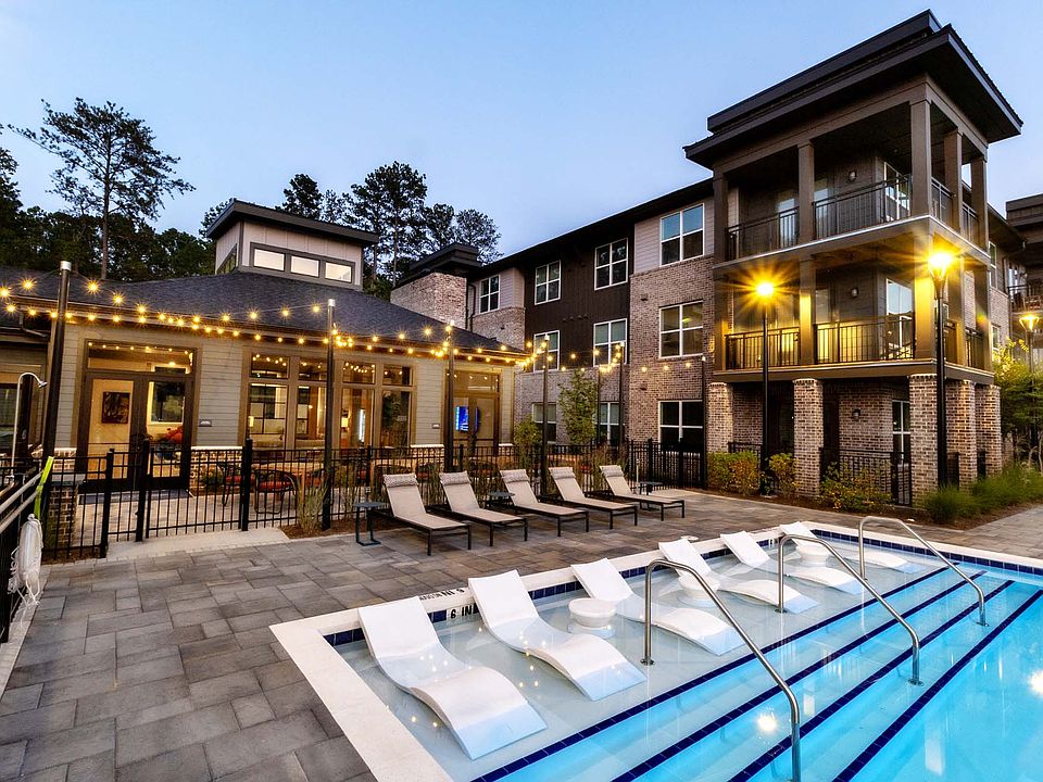 Claim your favorite spot and unwind poolside