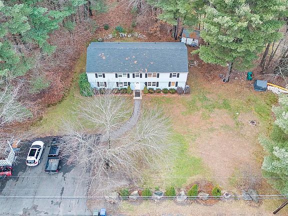 2nd image of 5 Foote Rd #5