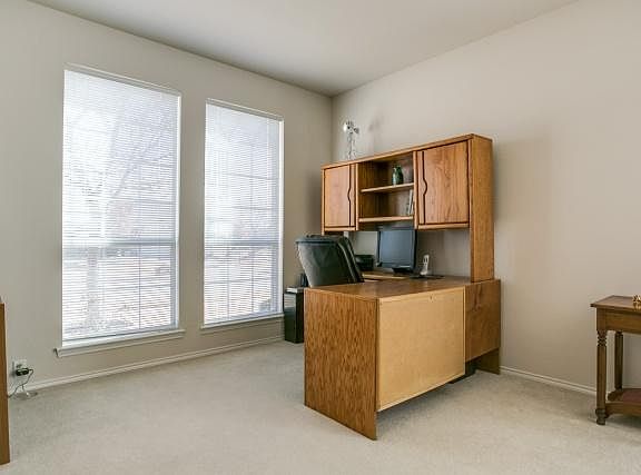 4th image of 4113 Westminster Way