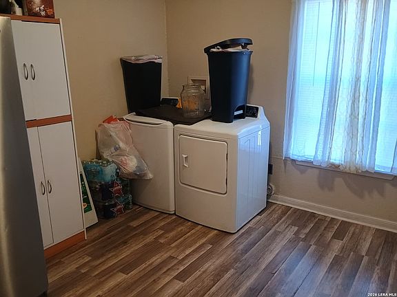 5th image of 231 Marquette