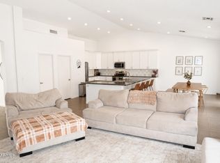 642 E IRONWOOD Drive, Chandler, AZ 85225