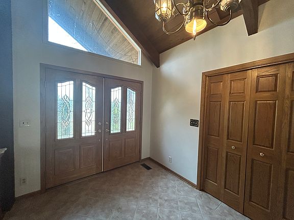 2nd image of 3955 Saltillo Rd