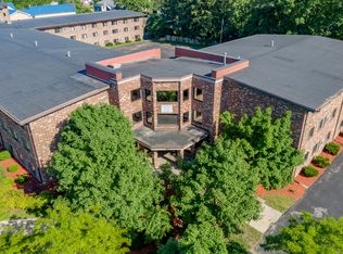 815 W Main St #324, Whitewater, WI 53190