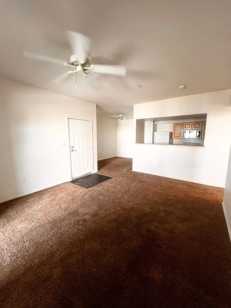 6955 N Durango #2026 - 1/1 Condo in Centennial Hills - Best deal in the Community — Photo 3