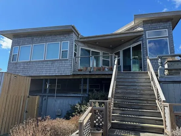 154 Doctors Walk, Cherry Grove, NY 11782