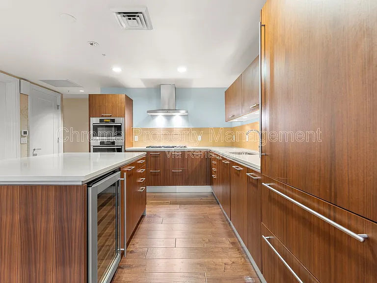 311 NW 12th Ave #204 — Photo 8