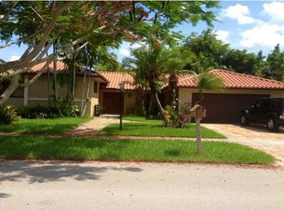 11712 SW 97th St, Miami, FL 33186