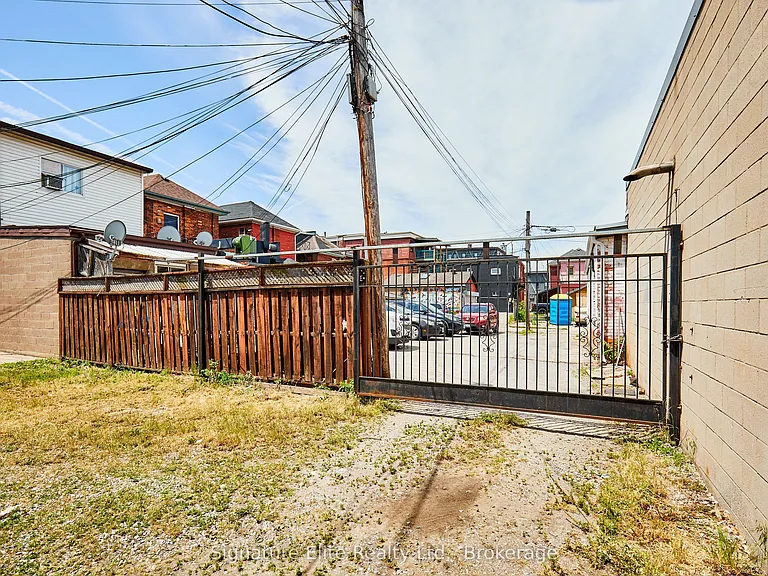 363 Barton St E #1 — Photo 14