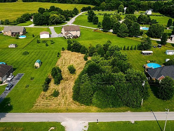 5th image of 321 Aaron Rd Lot 6-7