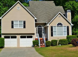 2568 Overlake Dr, Powder Springs, GA 30127