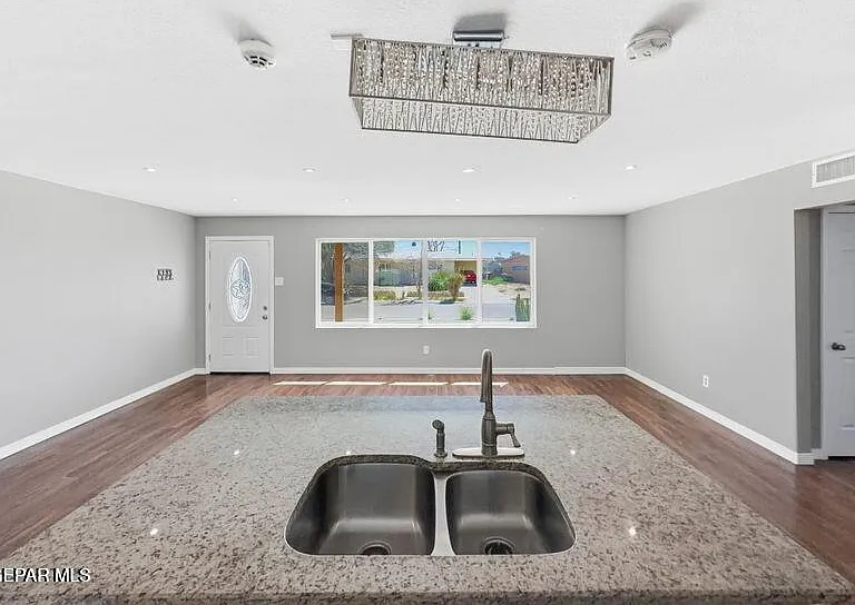 7107 Parkland Dr #1 — Photo 6