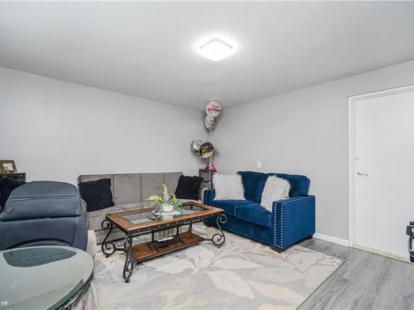 133 Durant Avenue image 25 of 35