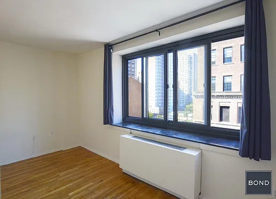 Rented by Bond New York | media 15