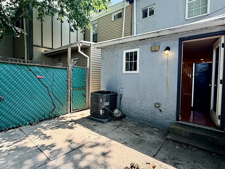 4119 Brandywine St — Photo 14