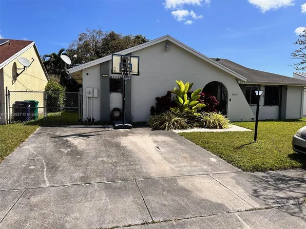 (undisclosed Address), Miami, FL 33177