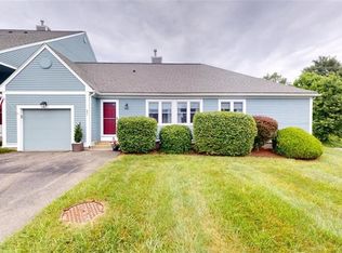 901 Brookhaven Ln, Woonsocket, RI 02895