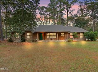 200 Barry Ave, Hampton, SC 29924