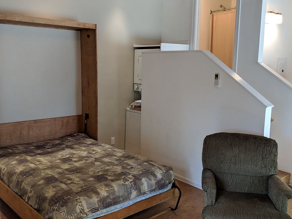 bedroom 4 sleeping area