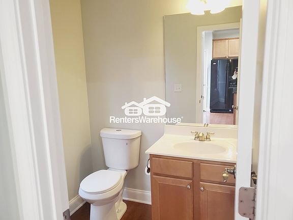3rd image of 502 Williamson St SE