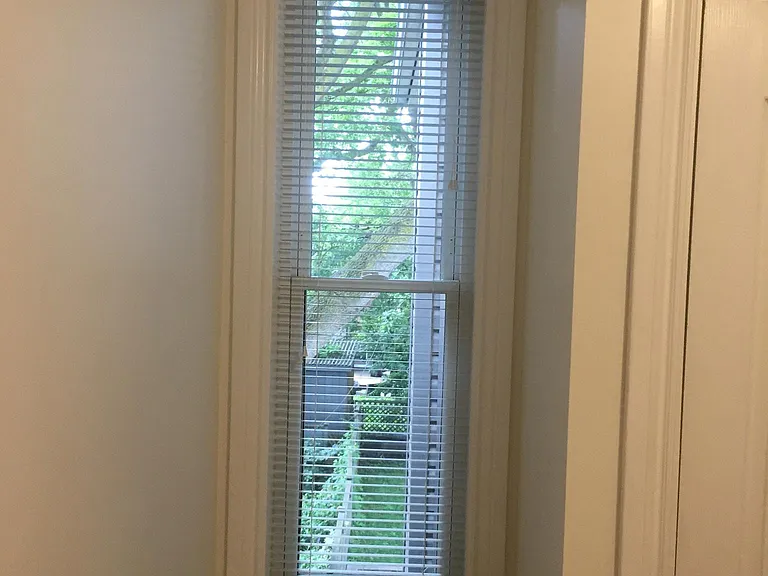 19 Ashland Ave — Photo 46