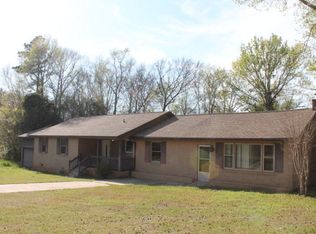 4640 Peach Orchard Rd, Rembert, SC 29128
