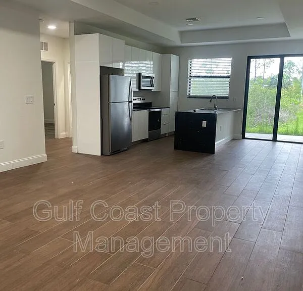 126 Viewpoint Dr — Photo 3