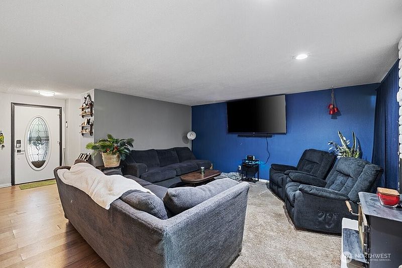 5th image of 1607 W 46th Avenue