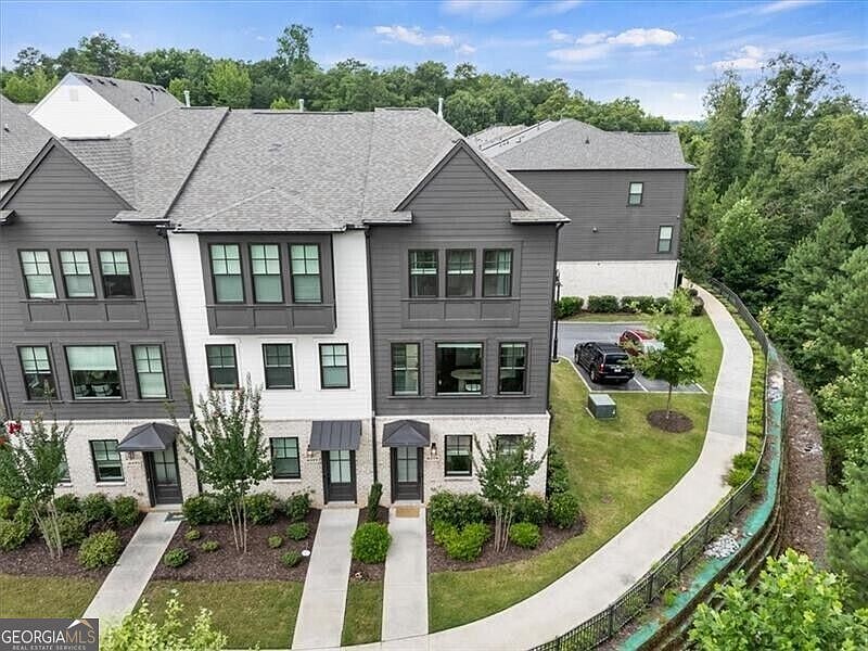 1st image of 6579 Beacon Dr #327