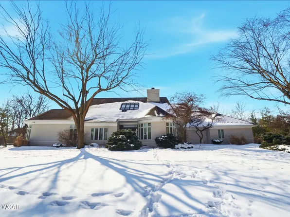 616 Wildbrook Ln, Lima, OH 45807