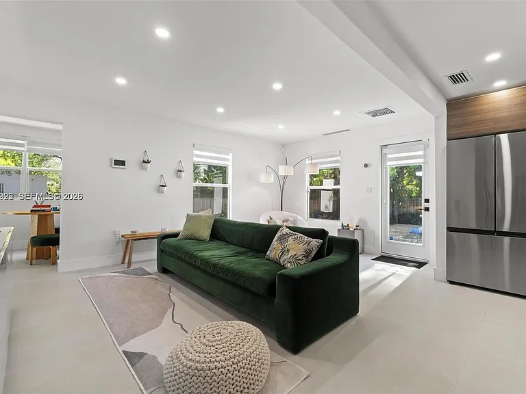 4430 NW 1st Ave — Photo 13
