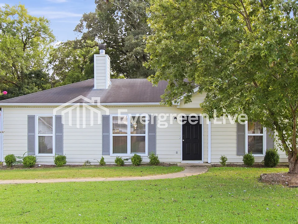8388 Cahaba Crossing Cir