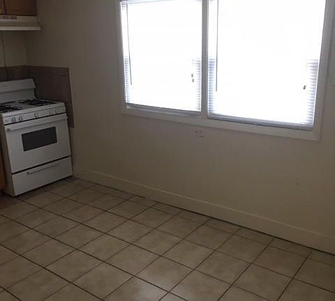4th image of 3822 25th Ave APT 10