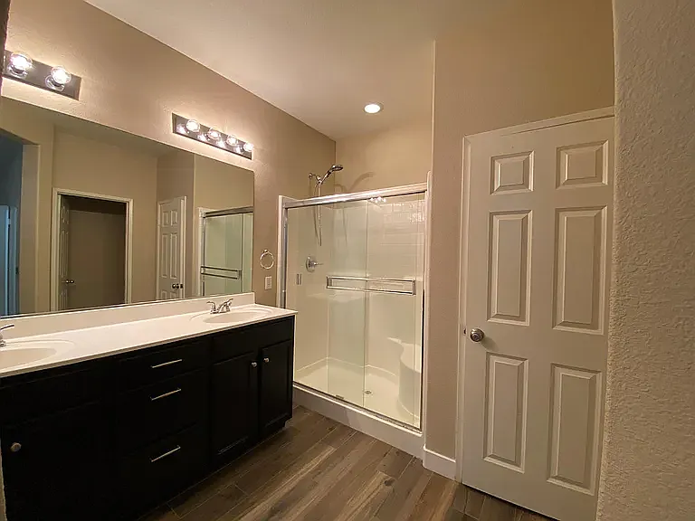 46815 Peach Tree St — Photo 11
