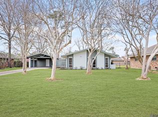 2650 Donald Dr, Baton Rouge, LA 70809